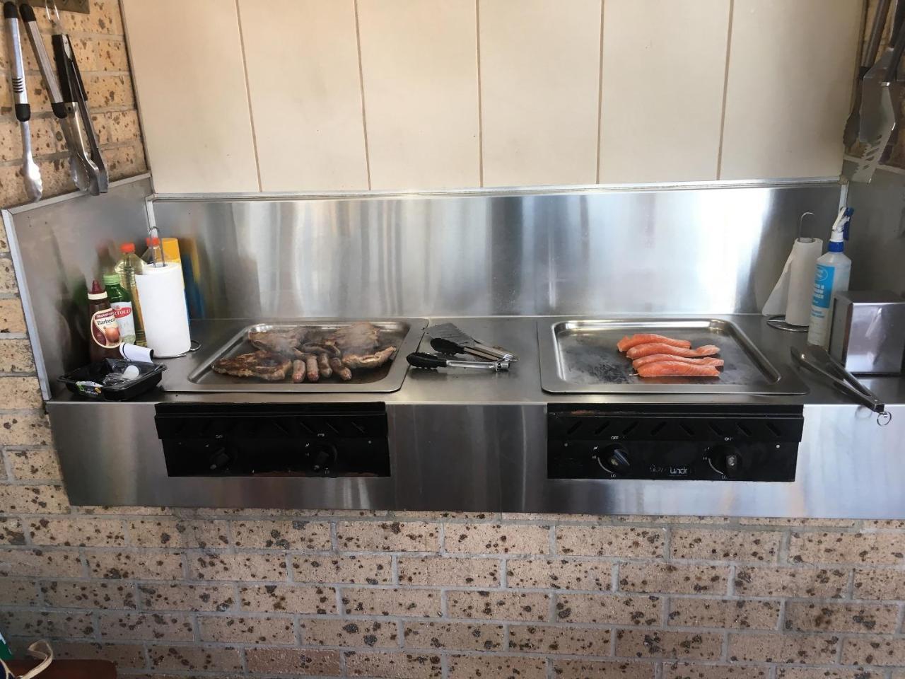 Beaches Serviced Apartments Нелсън Бей Екстериор снимка